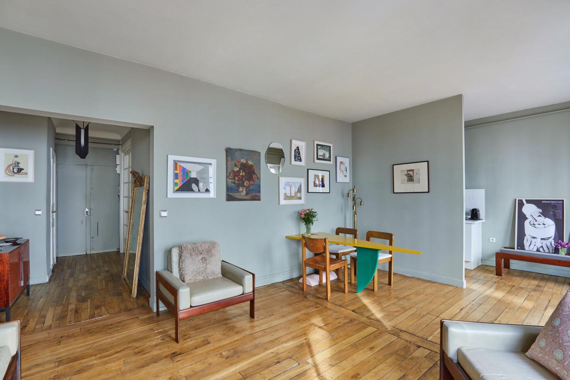 Appartamento Charming 1br Rue Des Martyrs Parigi